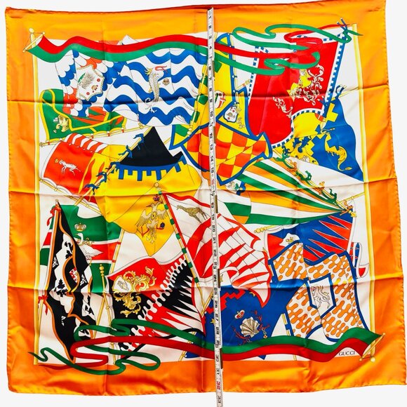 New - Gucci Silk  Scarf 34" Vibrant Colorful Flag orange red white green (48) - Picture 6 of 12